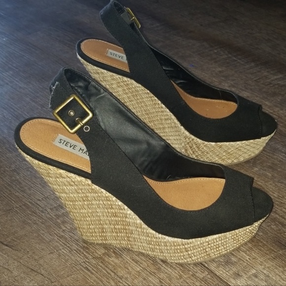 Steve Madden 'Witnes' Fabric Wedge Heels size 10 m - Picture 2 of 4